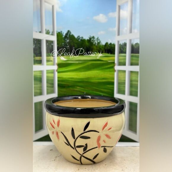 Floral Nerine Beige/Black Ceramic Planter Pot - Picture 6 of 11